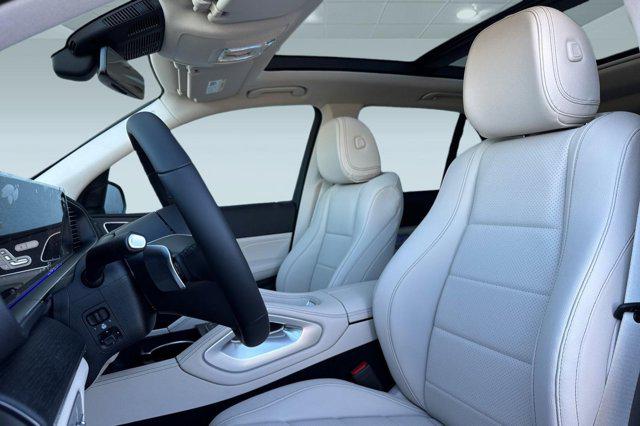 2026 Mercedes-BENZ GLE — миниатюра 21