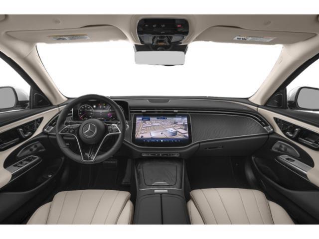 MERCEDES-BENZ E-CLASS - 8