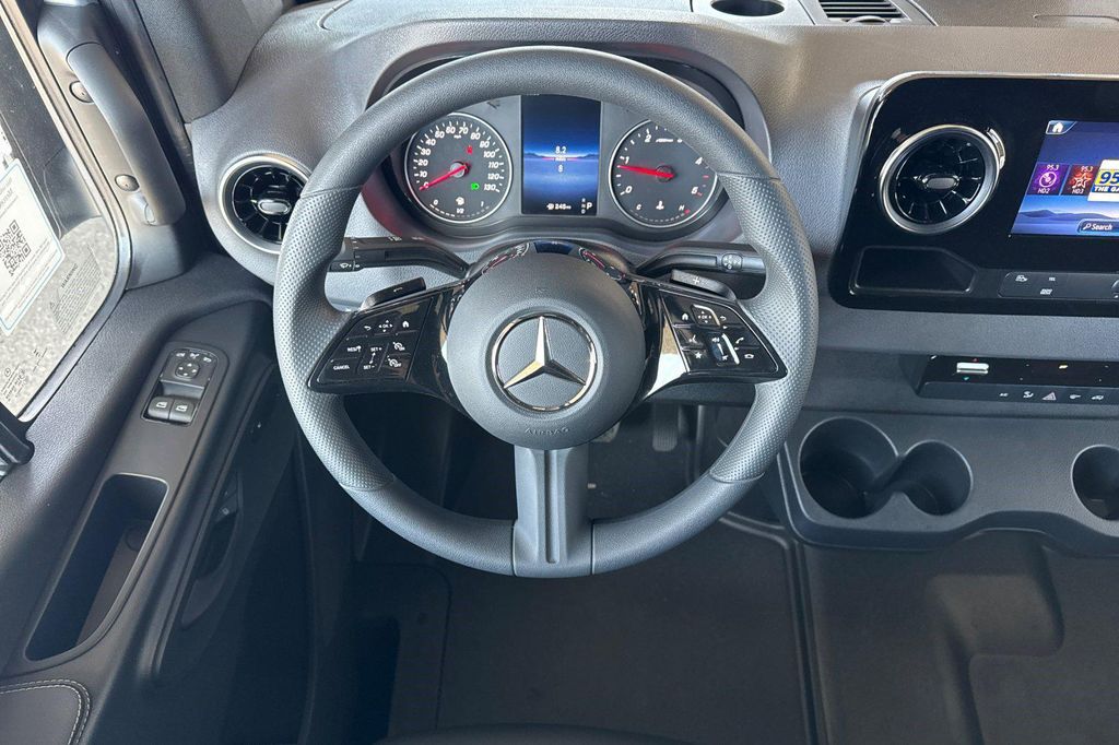 صورة مصغرة 23 لـ 2026 Mercedes-BENZ OTHERS