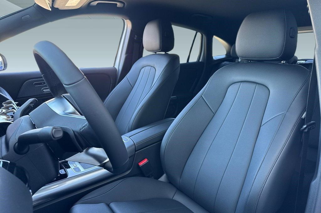 صورة 5 لـ 2026 Mercedes-BENZ GLA