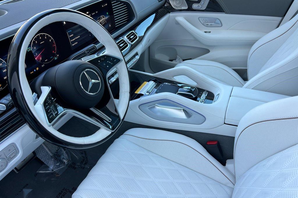 2026 Mercedes-BENZ GLS MAYBACH 照片 4