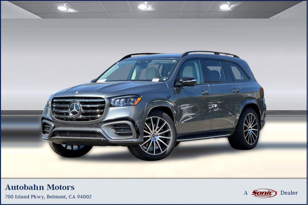 New 2026 Mercedes-Benz GLS 450 4MATIC