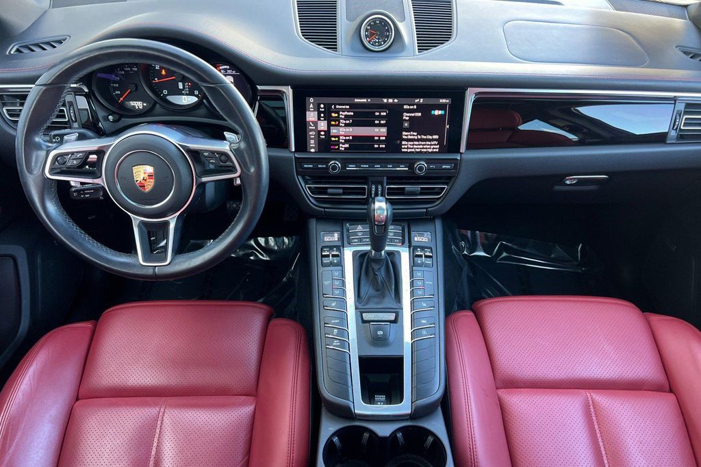 2021 Porsche MACAN 缩略图 30