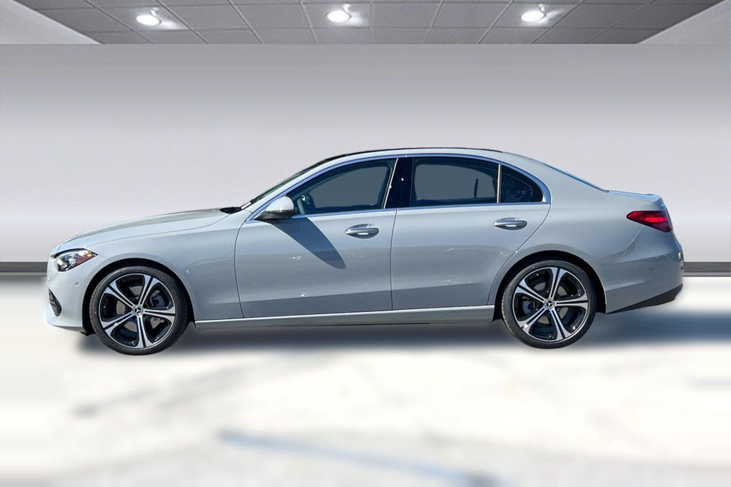 2026 Mercedes-BENZ C-CLASS 照片 2