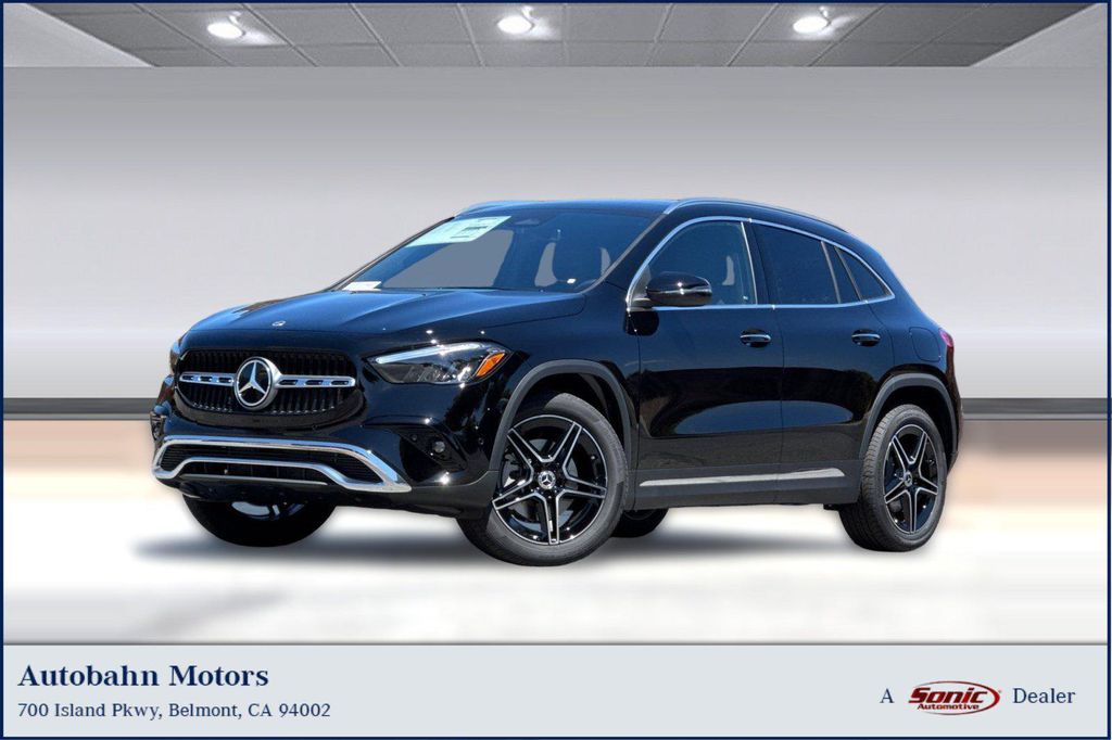 New 2026 Mercedes-Benz GLA 250 4MATIC
