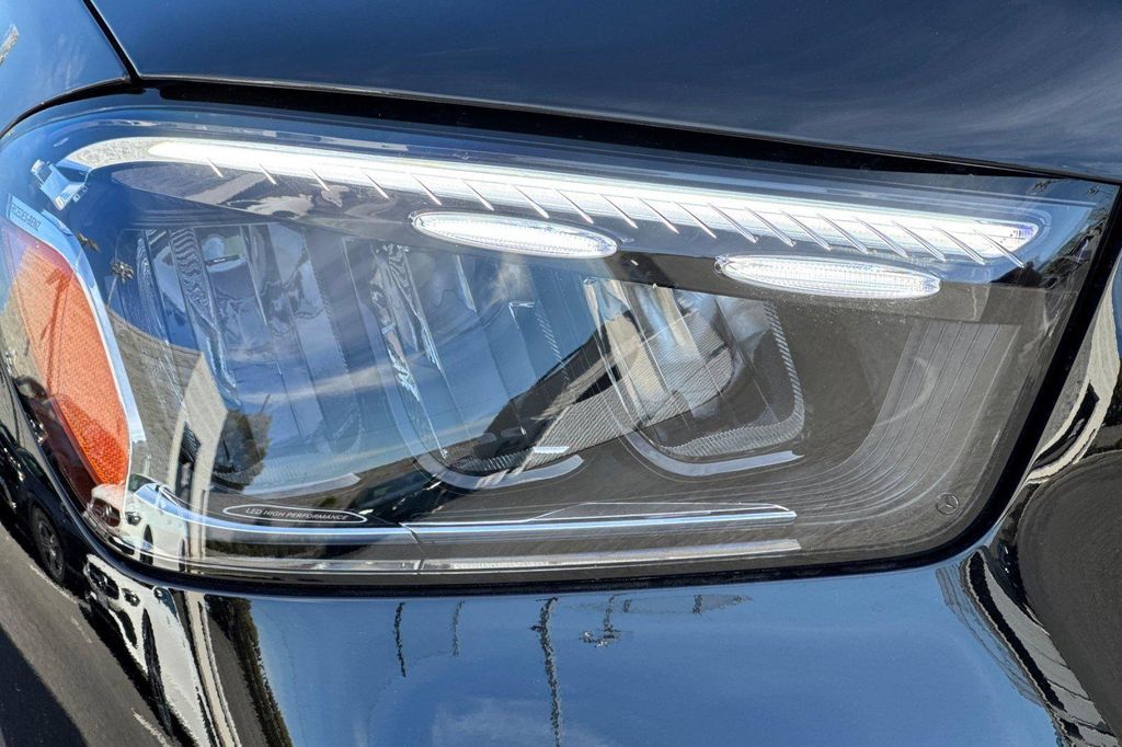 صورة مصغرة 10 لـ 2025 Mercedes-BENZ GLE