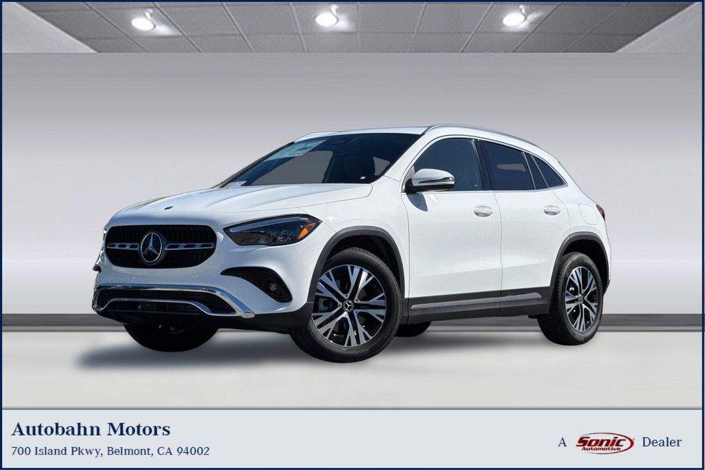 New 2026 Mercedes-Benz GLA 250 4MATIC