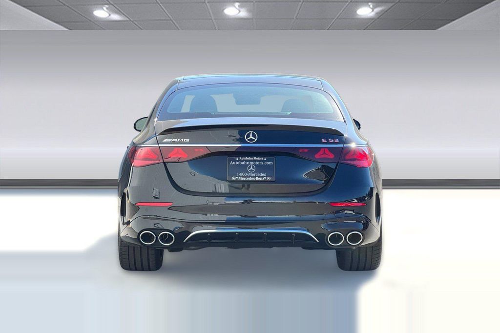 2026 Mercedes-BENZ AMG E 53 E 4MATIC+ 照片 9