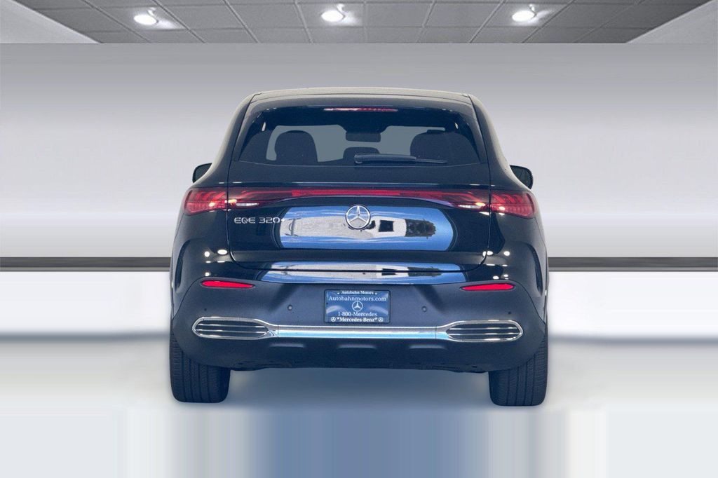 2026 Mercedes-BENZ EQE 照片 10