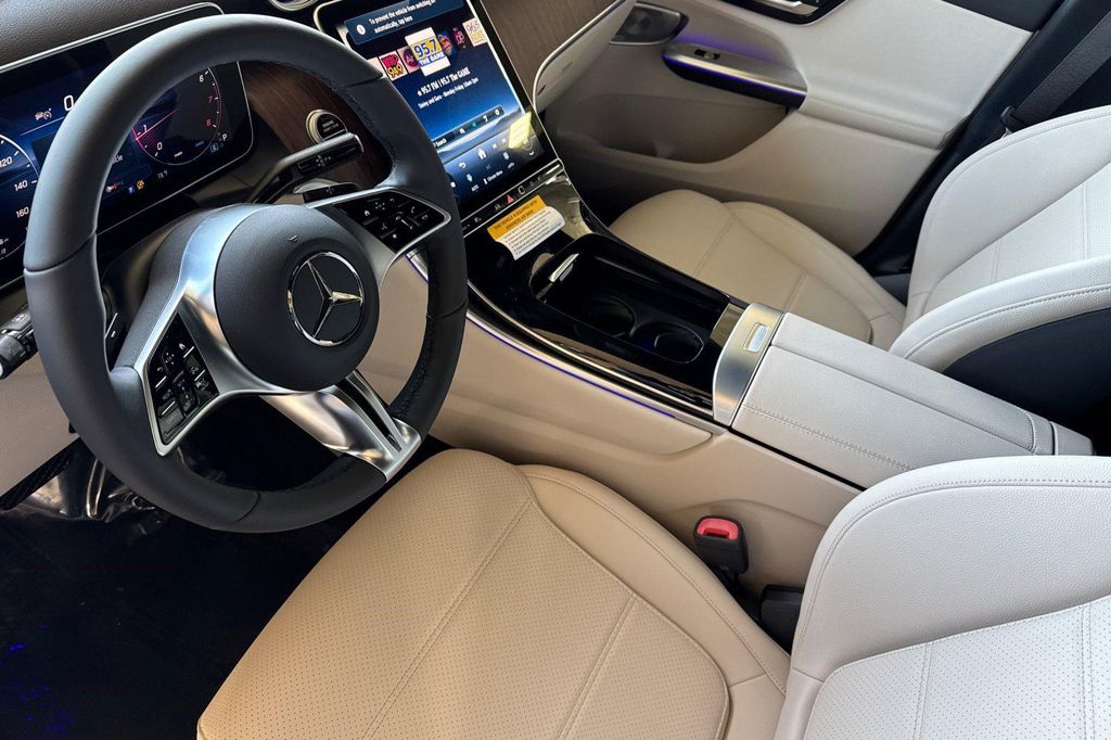 2026 Mercedes-BENZ GLC 缩略图 17