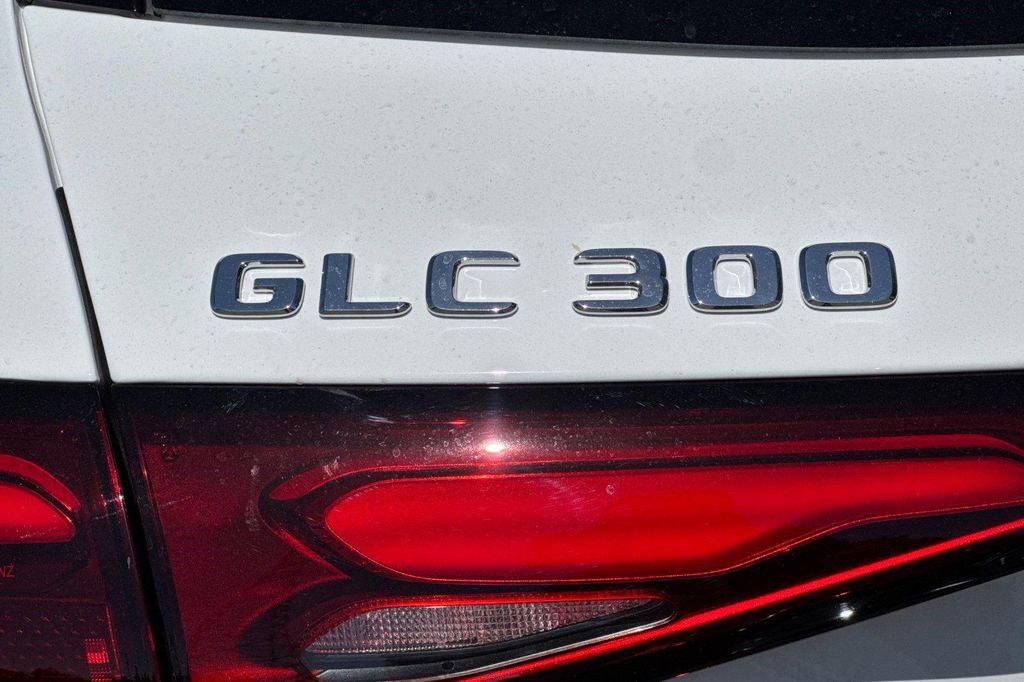 2026 Mercedes-BENZ GLC 缩略图 27