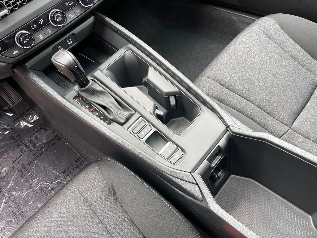 صورة 9 لـ 2026 Honda ACCORD SE
