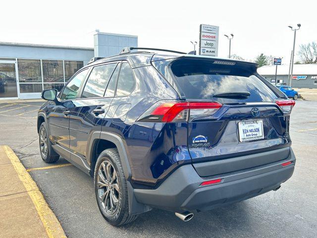TOYOTA RAV4 - 7
