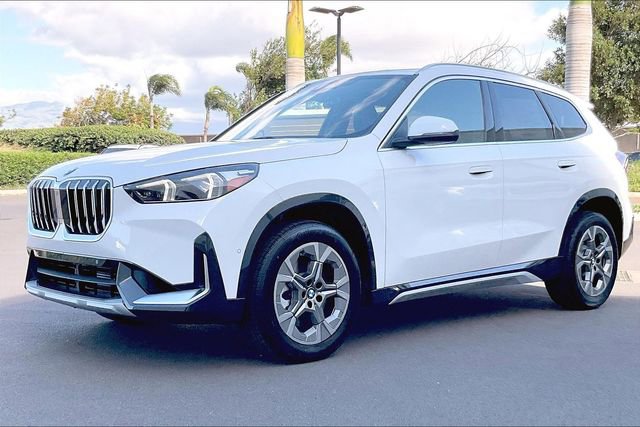 New 2026 BMW X1 xDrive28i