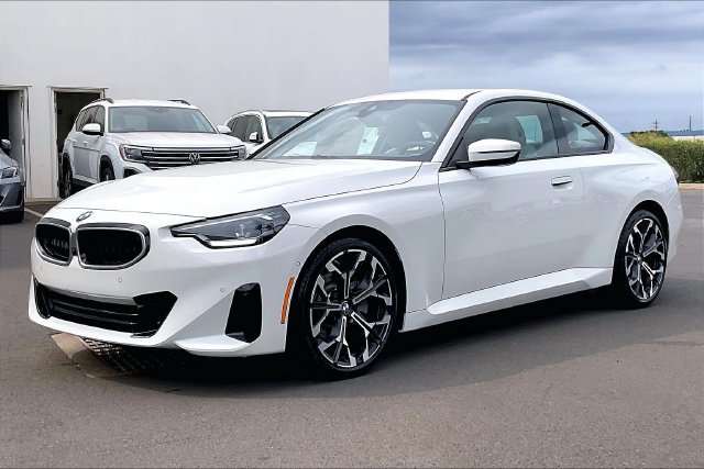 New 2026 BMW 230i