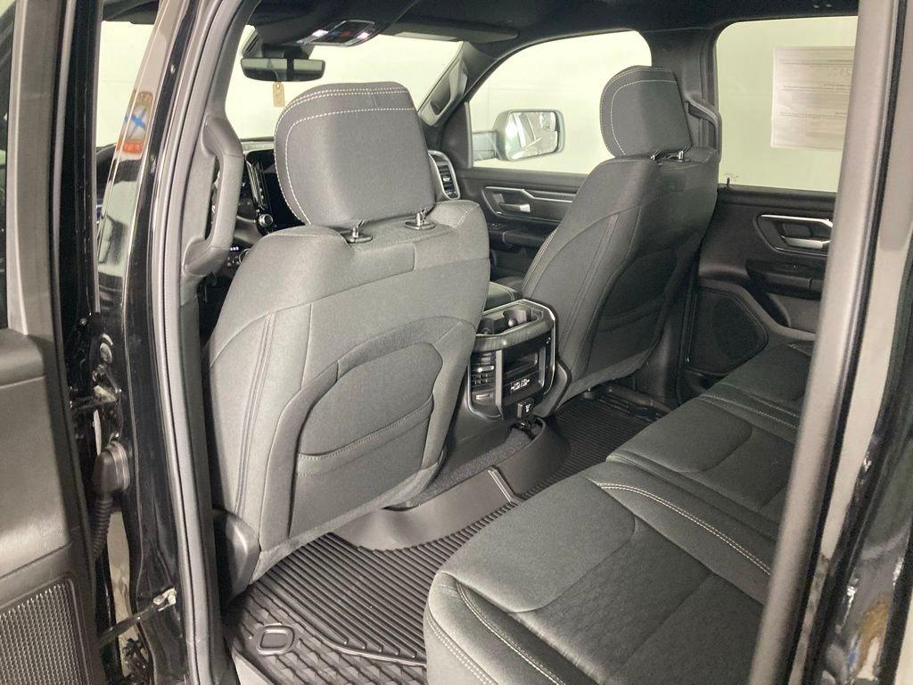 صورة مصغرة 16 لـ 2026 RAM 1500 BIG HORN