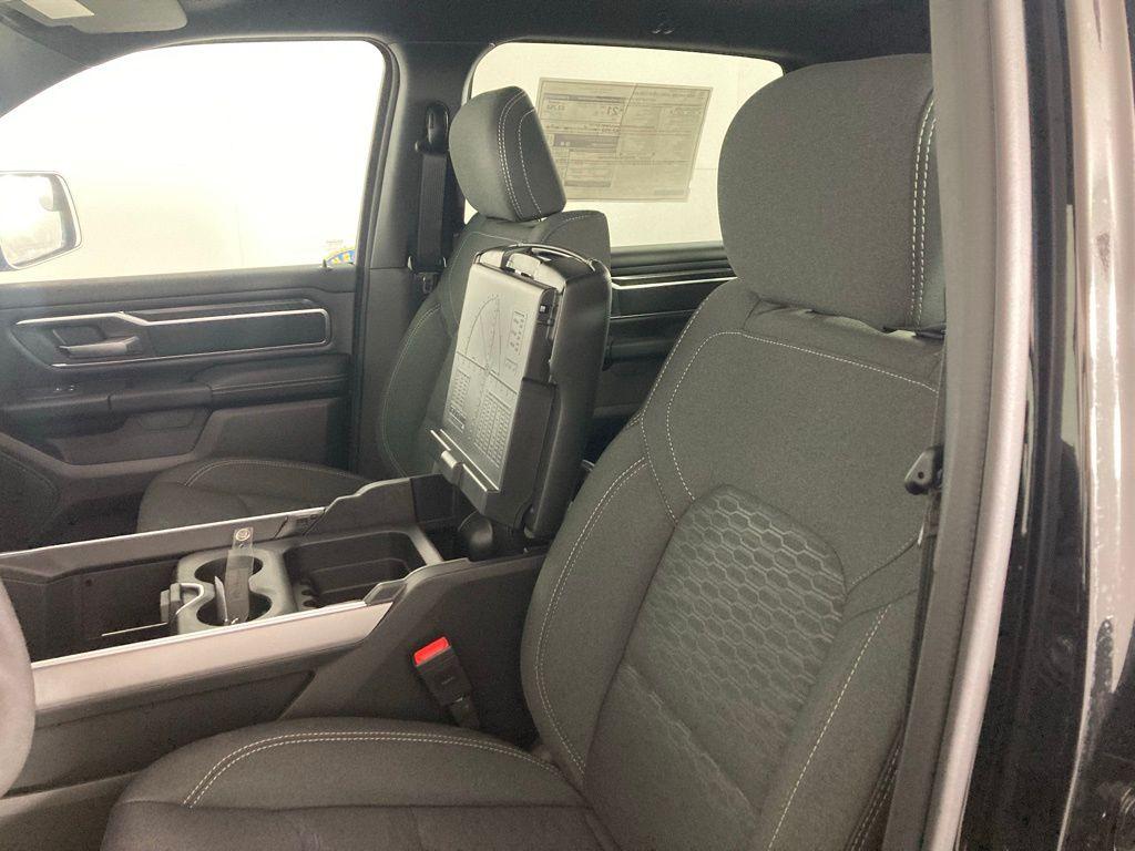 صورة مصغرة 12 لـ 2026 RAM 1500 BIG HORN/LONE STAR