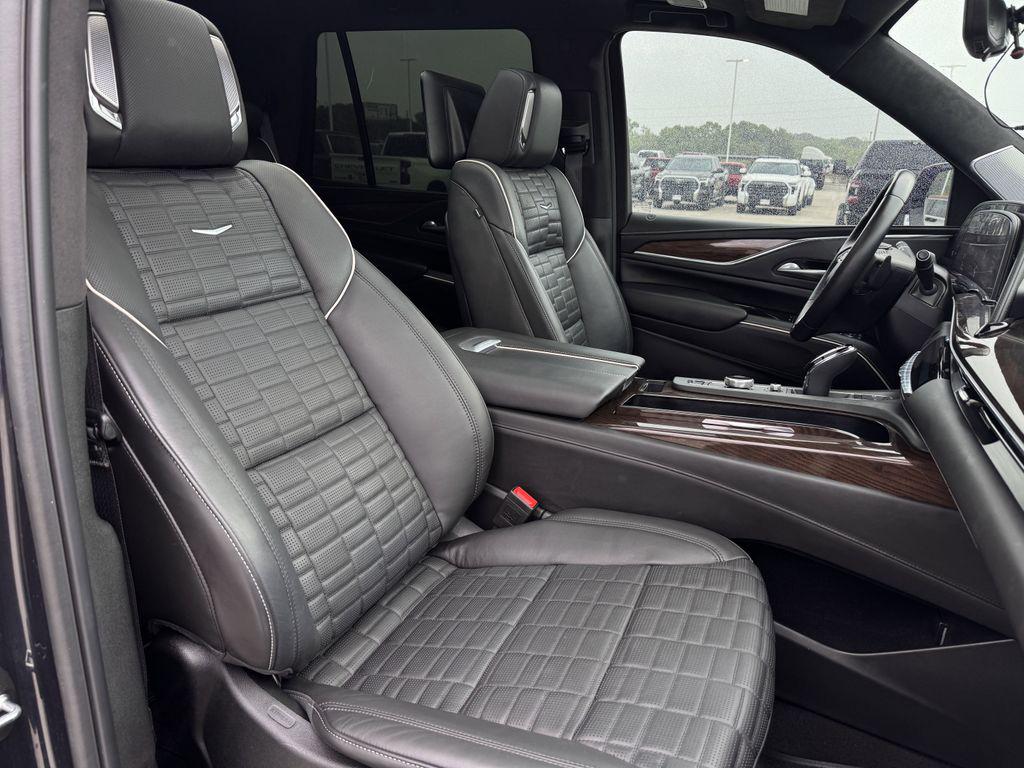 2024 Cadillac ESCALADE SPORT PLATINUM — миниатюра 25