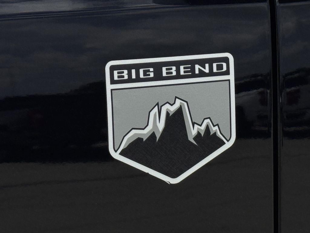 FORD BRONCO - 10