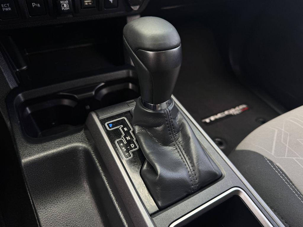 2023 Toyota TACOMA TRD SPORT — миниатюра 19