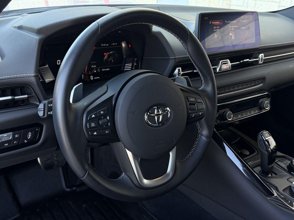 صورة 12 لـ 2026 Toyota GR SUPRA 3.0 PREMIUM