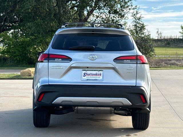 TOYOTA COROLLA CROSS - 7