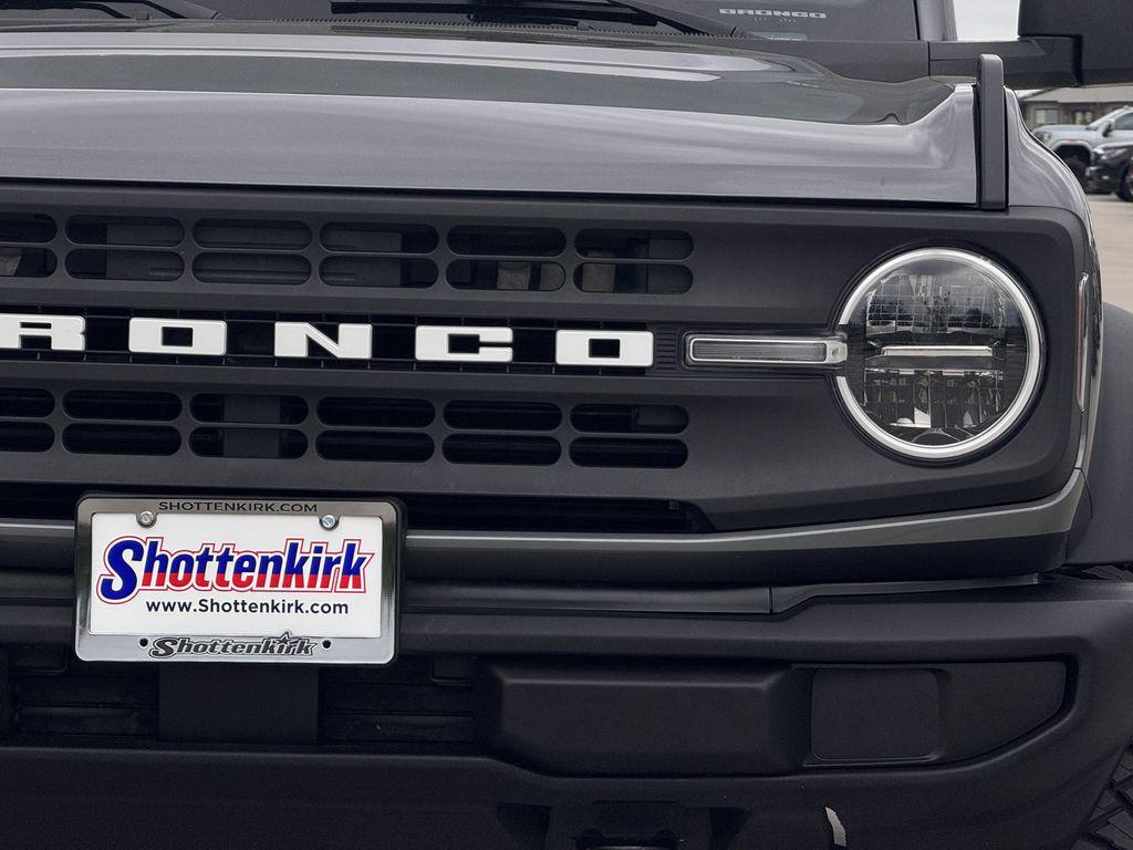 FORD BRONCO - 8