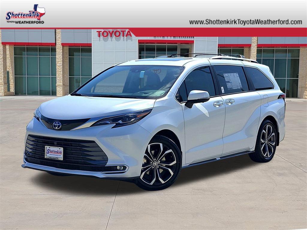 New 2025 Toyota Sienna Platinum