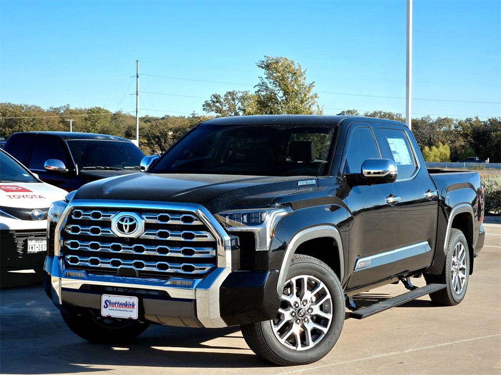 TOYOTA TUNDRA - 2