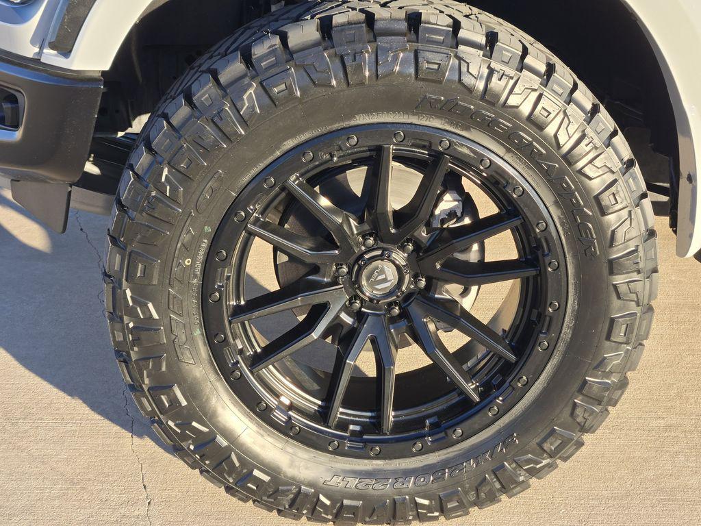 FORD F-150 RAPTOR - 9