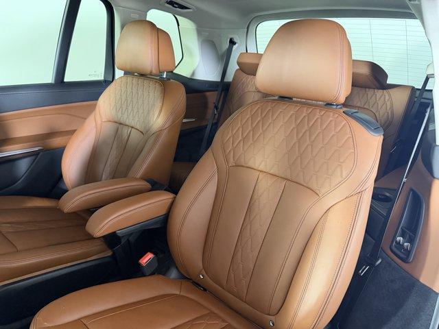 صورة مصغرة 16 لـ 2025 BMW X7 XDRIVE40I