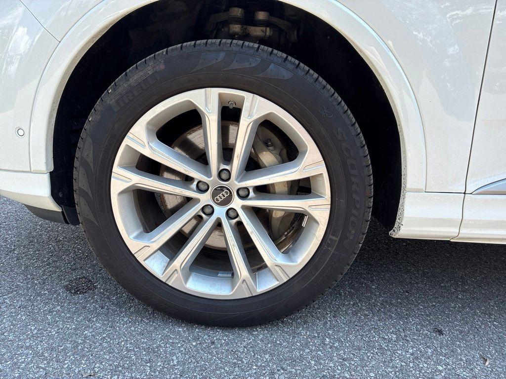 صورة 9 لـ 2025 AUDI Q7 55 PREMIUM PLUS