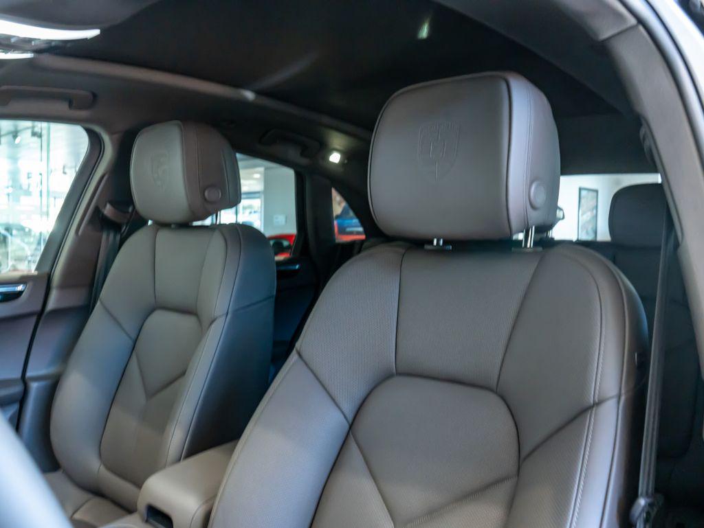 صورة مصغرة 16 لـ 2026 Porsche MACAN