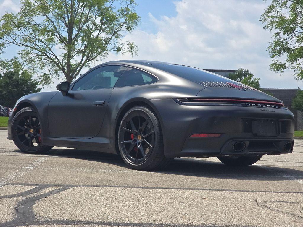 صورة مصغرة 14 لـ 2025 Porsche 911 CARRERA