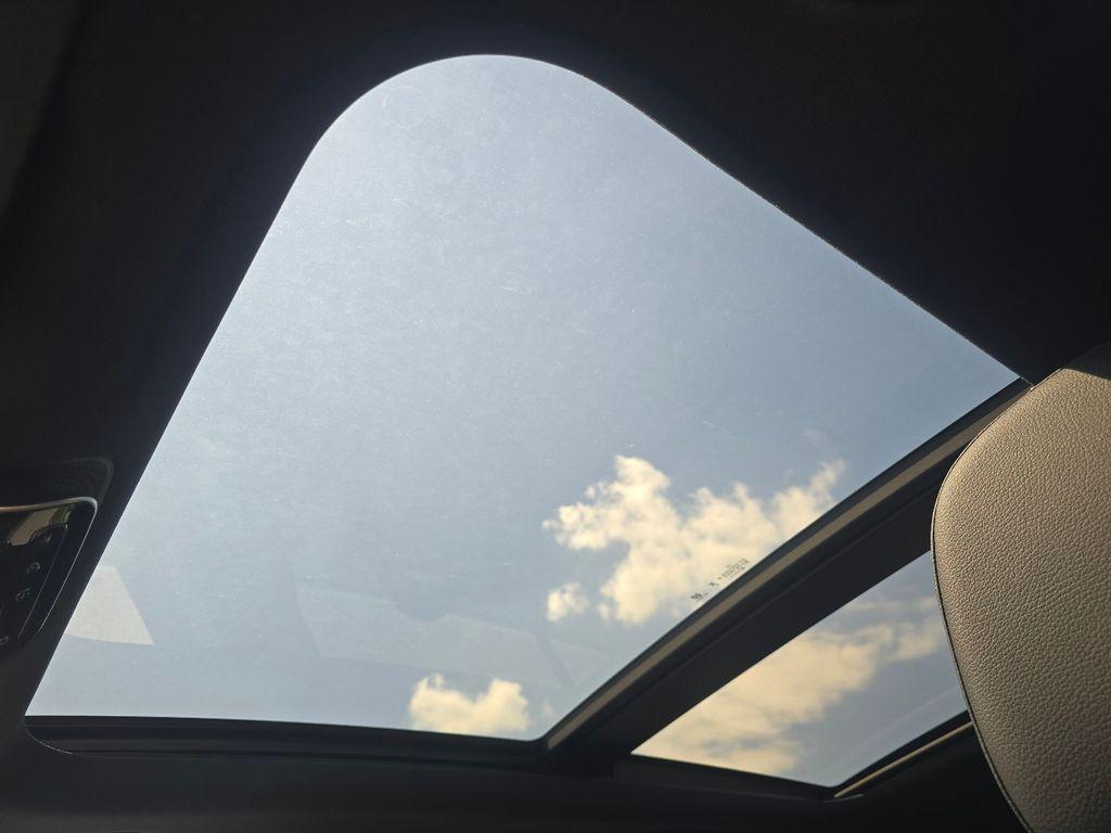 MERCEDES-BENZ GLC - 3