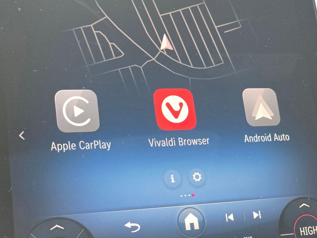 MERCEDES-BENZ GLC - 5