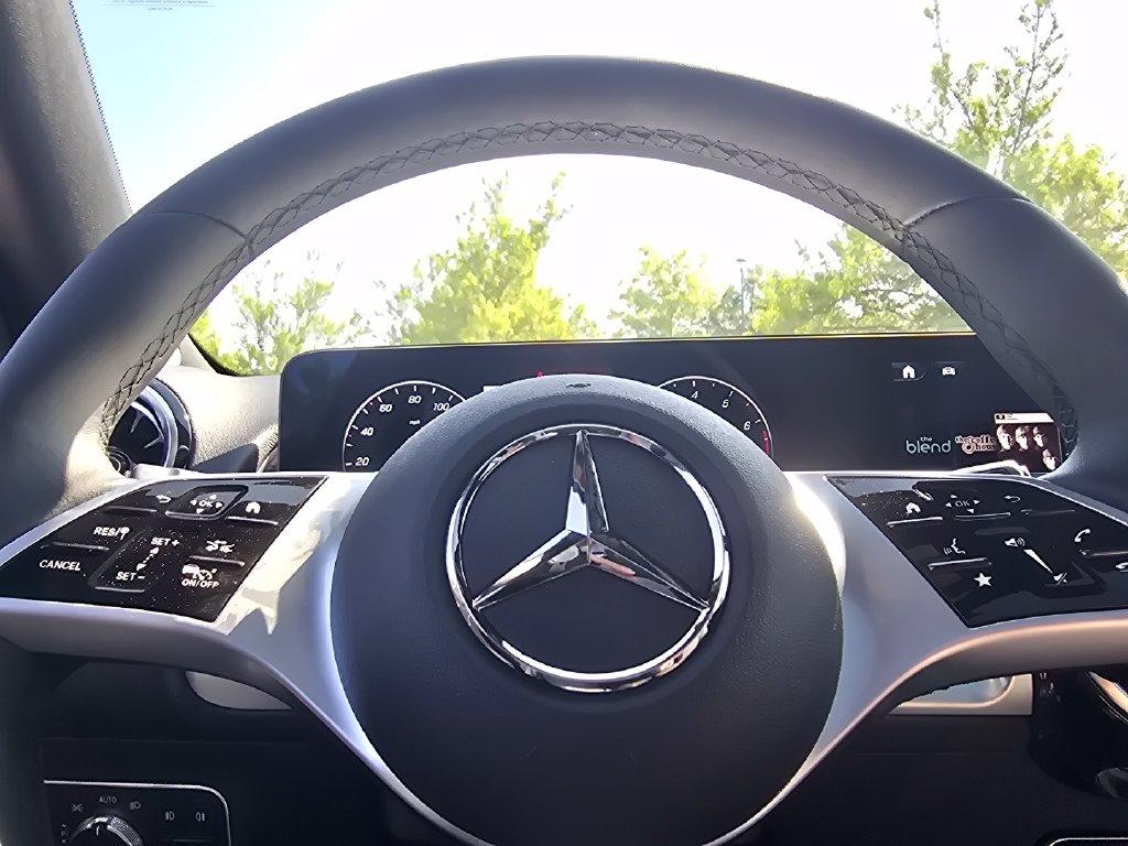 2026 Mercedes-BENZ GLB 缩略图 28