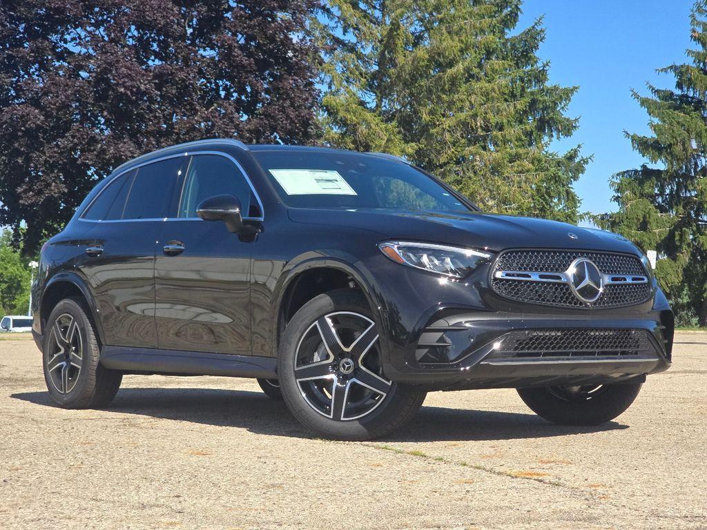 New 2026 Mercedes-Benz GLC 300 Base 4MATIC