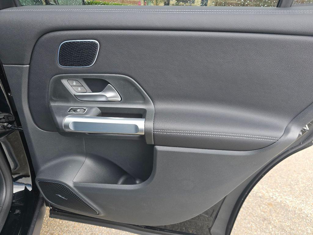 صورة مصغرة 23 لـ 2026 Mercedes-BENZ GLB