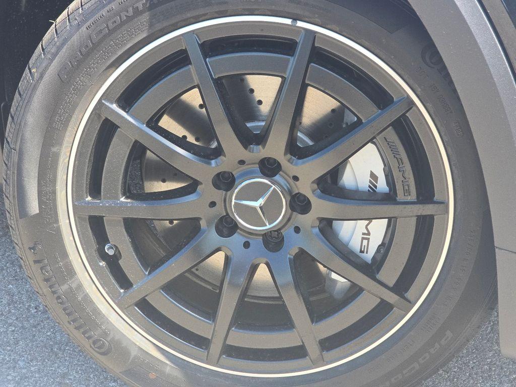 MERCEDES-BENZ GLB-CLASS AMG - 10