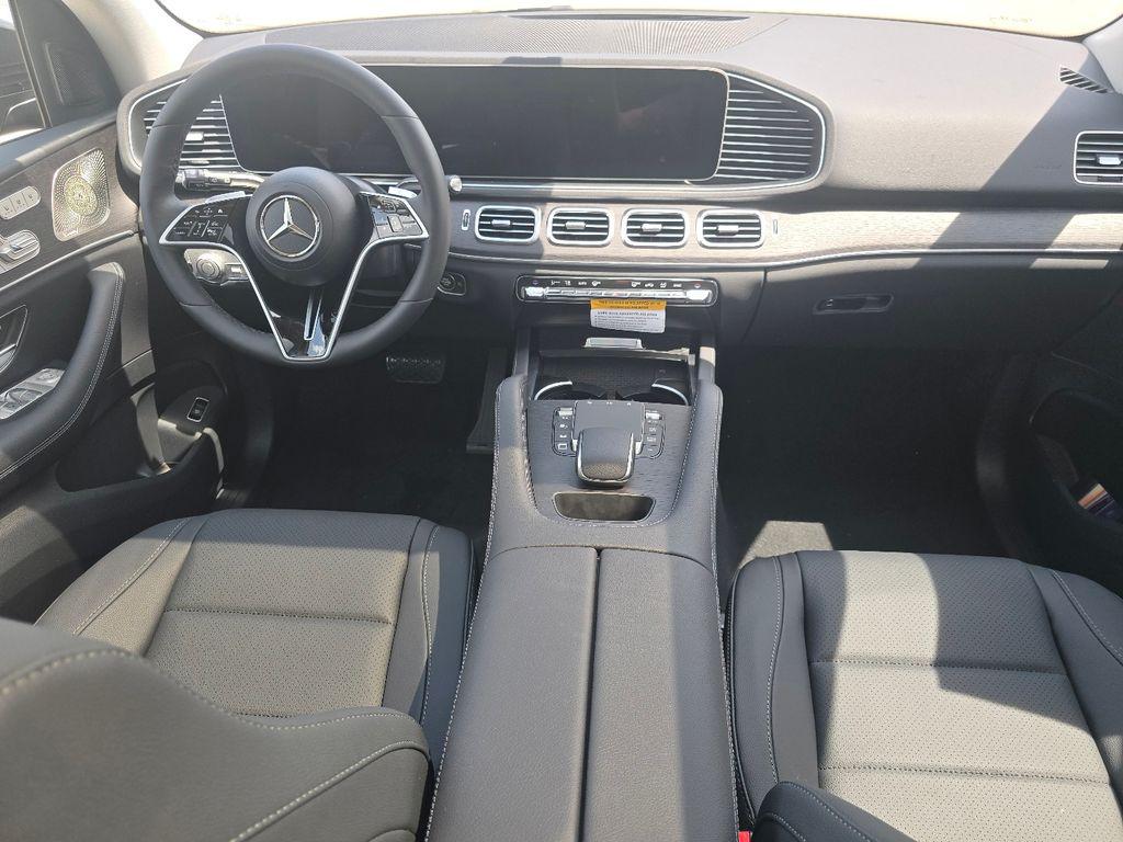 2026 Mercedes-BENZ GLE — миниатюра 21