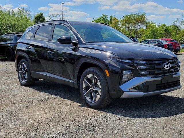 New 2026 Hyundai TUCSON SEL