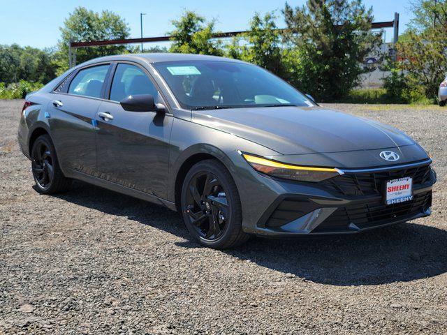 New 2026 Hyundai ELANTRA Sport