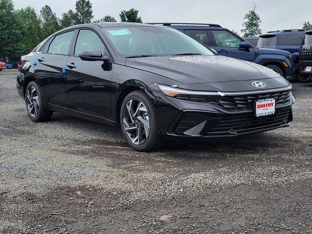 New 2026 Hyundai ELANTRA Limited