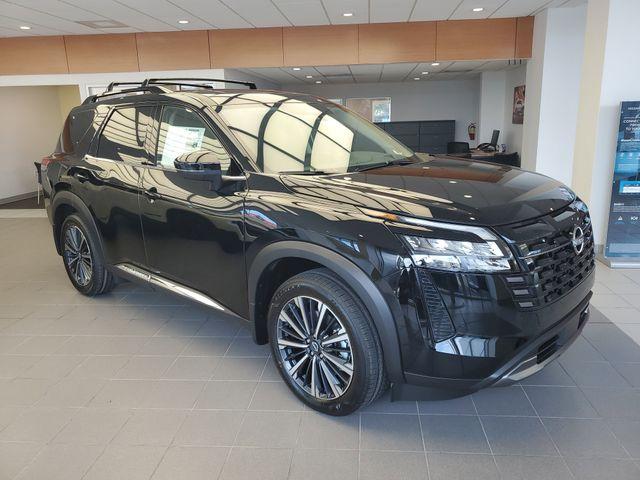 New 2026 Nissan Pathfinder Platinum