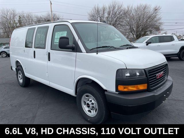 New 2025 GMC Savana 2500 Work Van