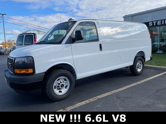 New 2025 GMC Savana 2500 Work Van