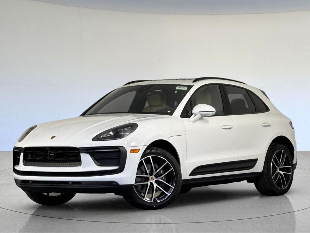New 2026 Porsche Macan Base