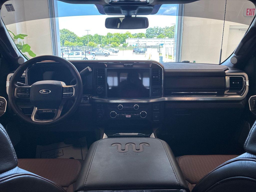 2025 FORD F-250 KING RANCH 照片 10
