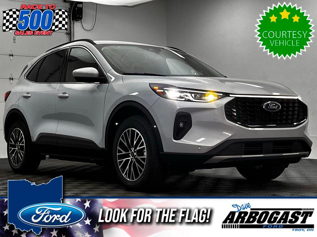 New 2026 Ford Escape PHEV SE